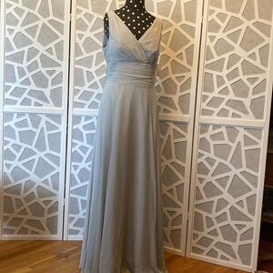 David’s Bridal; Surplice Tank Long Chiffon Bridesmaid Dress; light gray; size 10